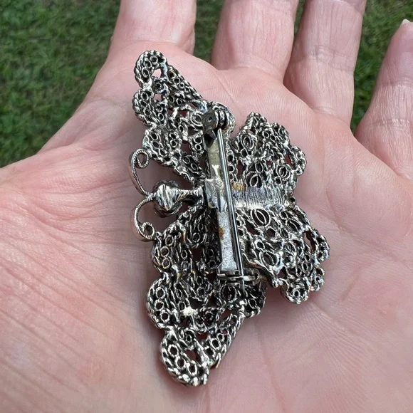 Silver-tone Filigree Blue Rhinestone Eyes Butterfly Brooch👠 - Picture 10 of 17